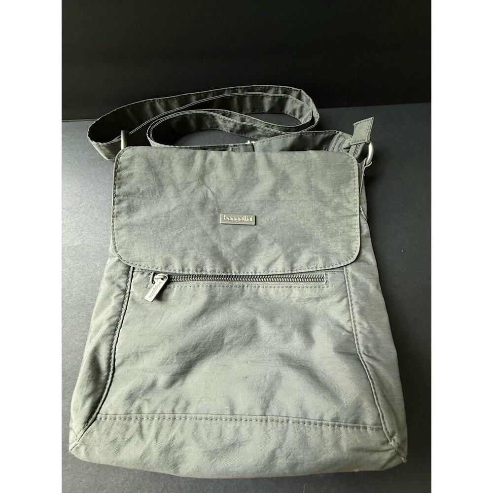 Baggallini Gray Messenger Shoulder Bag Adjustable Crossbody Travel Purse Unisex